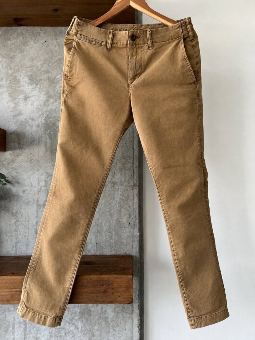 American Eagle Men's Khaki Pants - Flex - Very Comfortable (30x30)